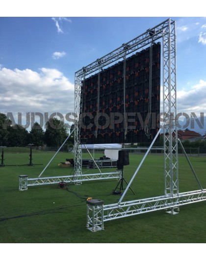 location écran led plein jour extérieur grand écran géant concert cinéma plein air Avignon Toulon Cannes Nice Monaco Fréjus Sain